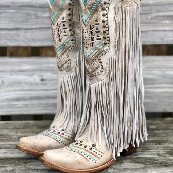 ISO Corral Boots - Picture 1 of 1